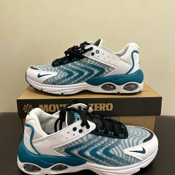 NIB $130 BIG KIDS' NIKE AIR MAX TW CASUAL SHOES - Picture 4 of 7